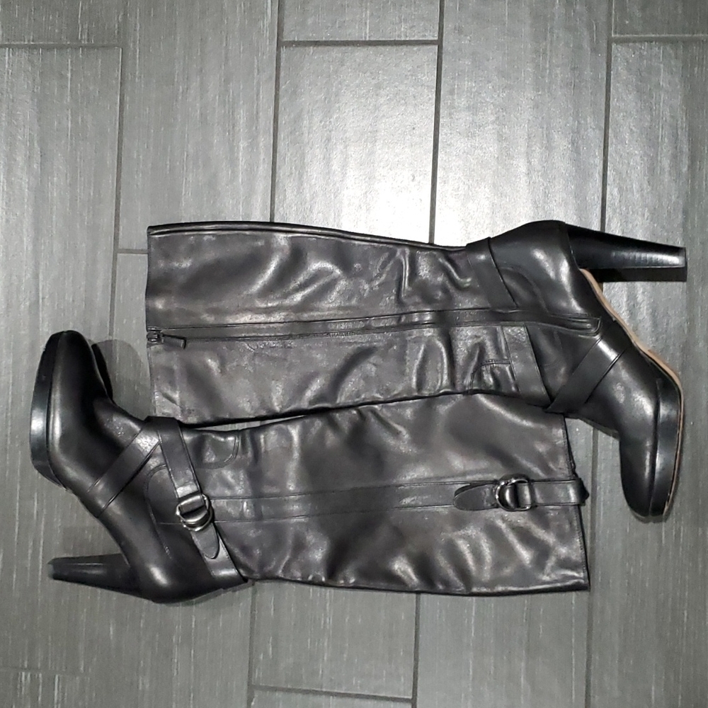 Cole Haan leather boots size 10